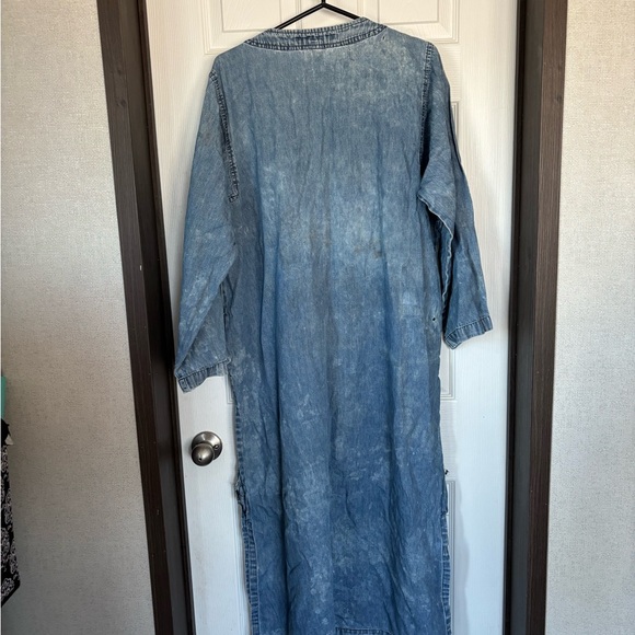 J. Peterman Light Blue Denim Apparel - Picture 8 of 11